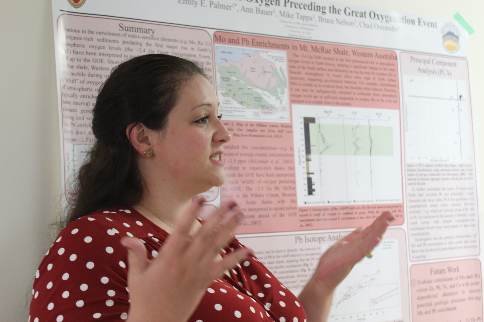 Graduate Student presents a poster at the WiCOR Launch event. (Photo by Paula Yu)